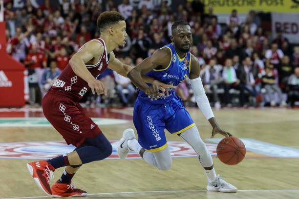 队士气大振 队士气大振